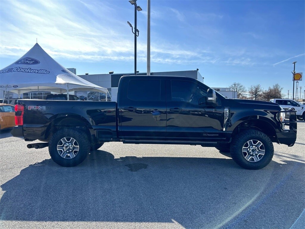 Used 2023 Ford F-250SD Lariat Truck