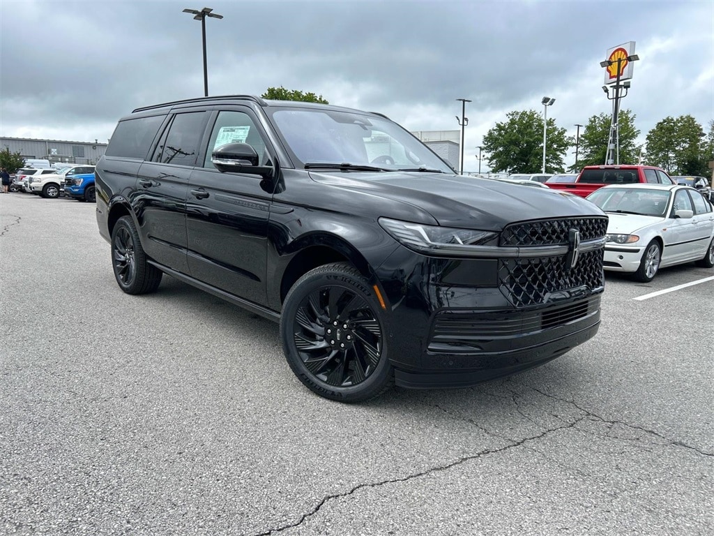 2025 Lincoln Navigator L Reserve