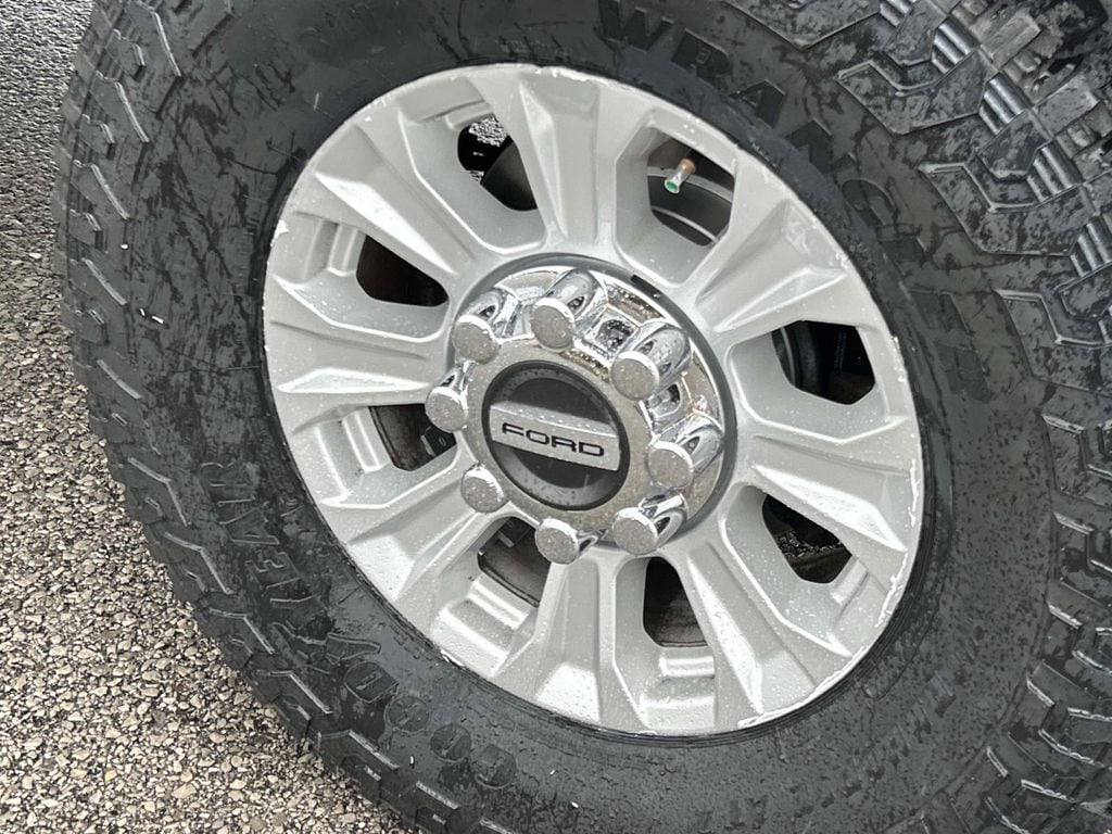 2022 Ford F-250 Super Duty XLT - Photo 12