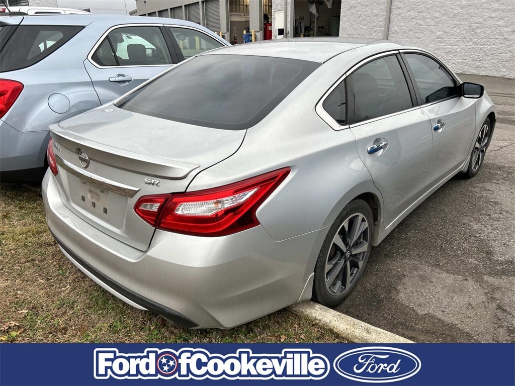 Used 2016 Nissan Altima 2.5 SR Sedan