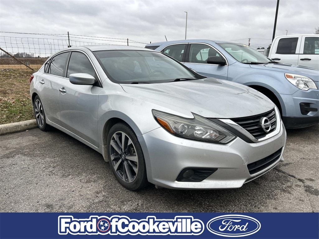 Used 2016 Nissan Altima 2.5 SR Sedan