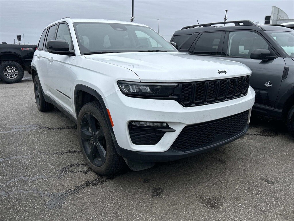 2023 Jeep Grand Cherokee Limited's photo