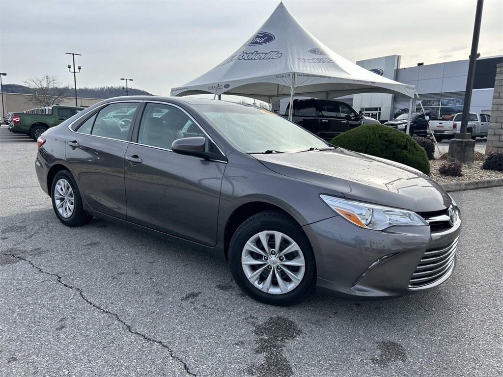 Used 2016 Toyota Camry LE Sedan