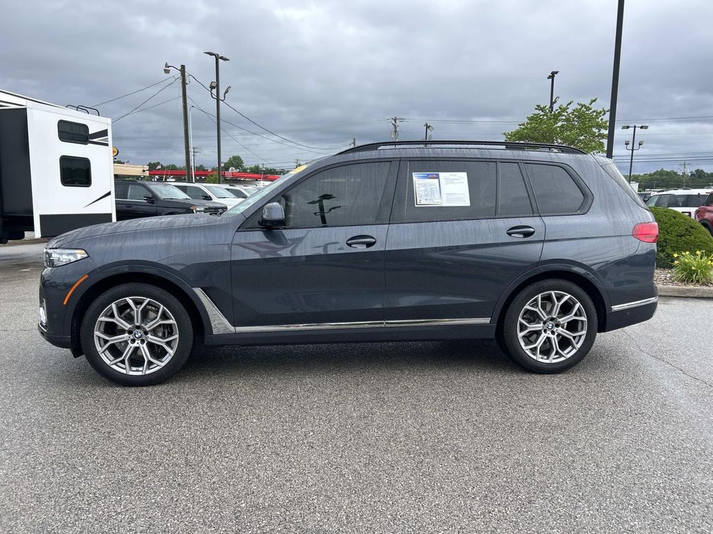2021 BMW X7 40i - Photo 7