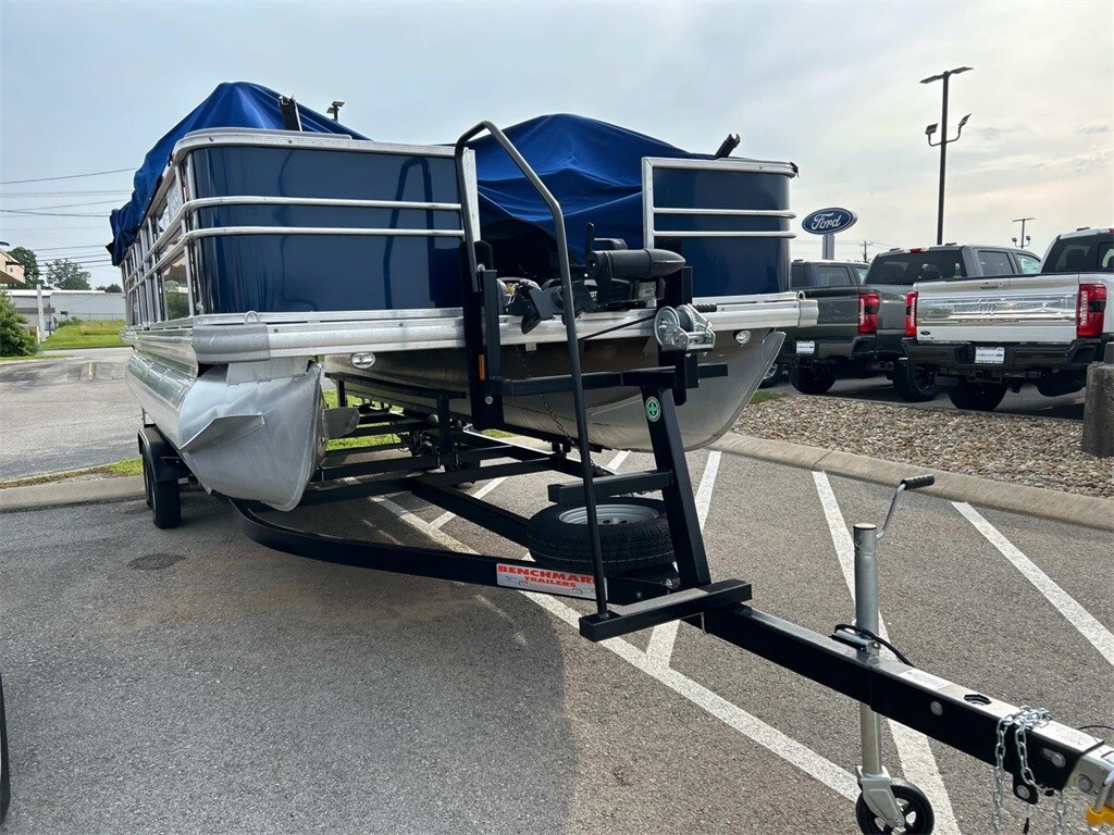 Used 2021 Leisure Kraft Pontunes 22 Challenger Fishing Series 2225FX Boat