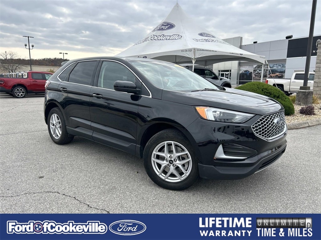 2023 Ford Edge SEL's photo