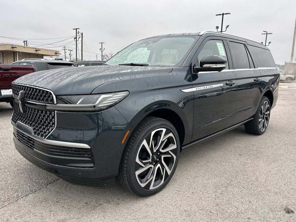 2026 Lincoln Navigator Reserve L - Photo 8
