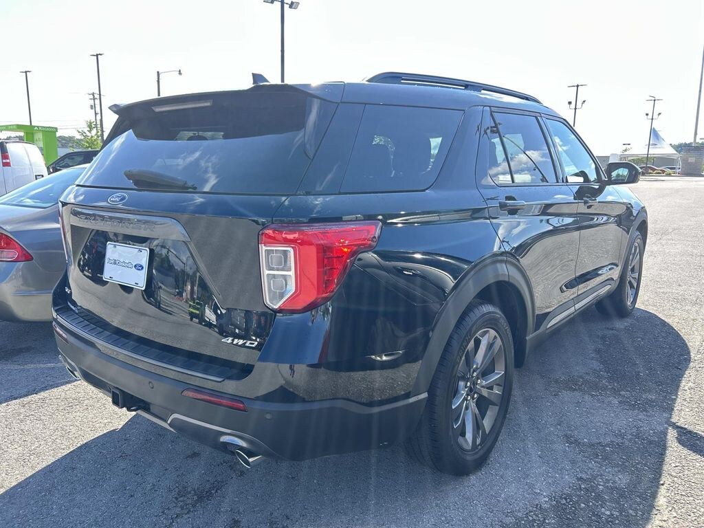Used 2022 Ford Explorer XLT SUV