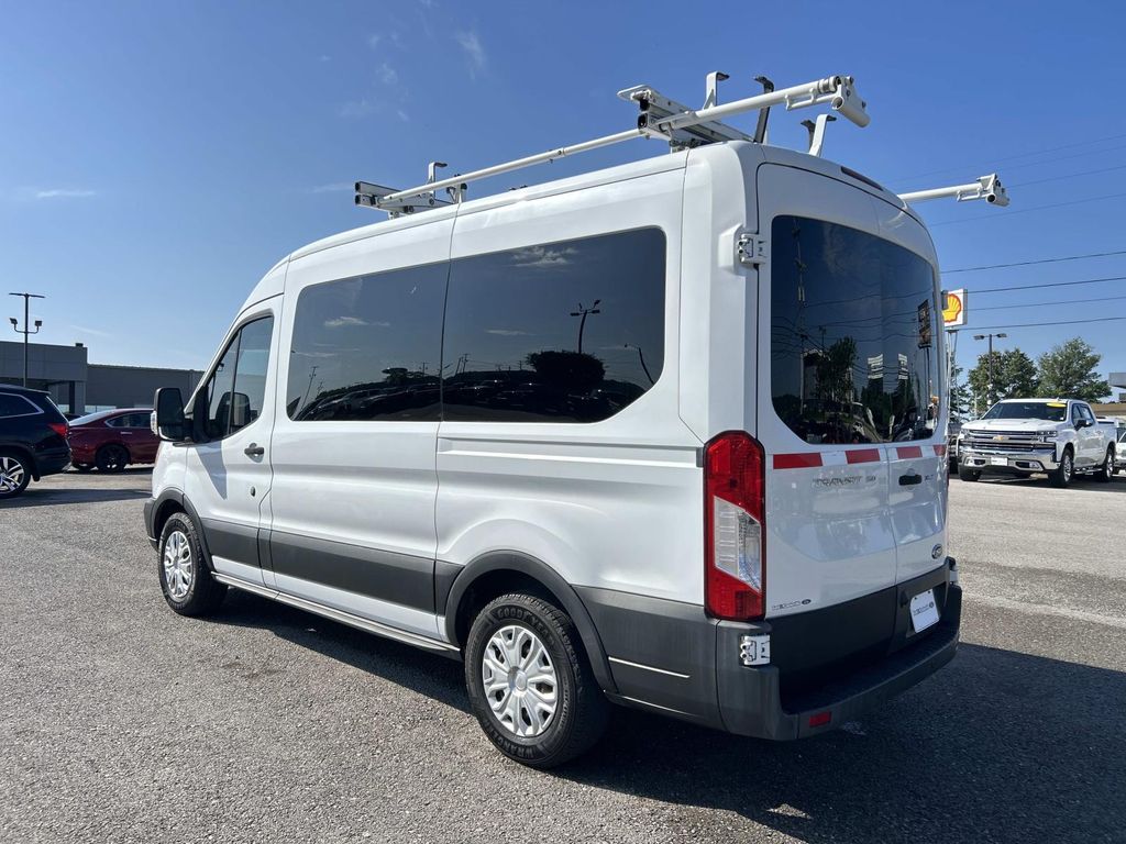 2015 Ford Transit XLT - Photo 6