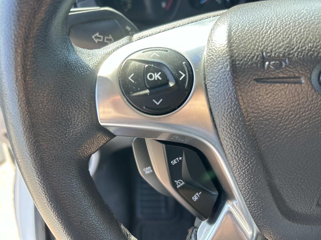 2015 Ford Transit XLT - Photo 22