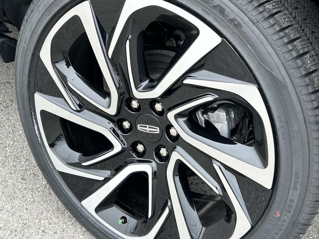 2026 Lincoln Navigator Reserve L - Photo 12