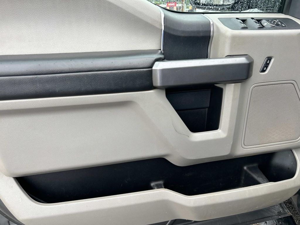 2022 Ford F-250 Super Duty XLT - Photo 24