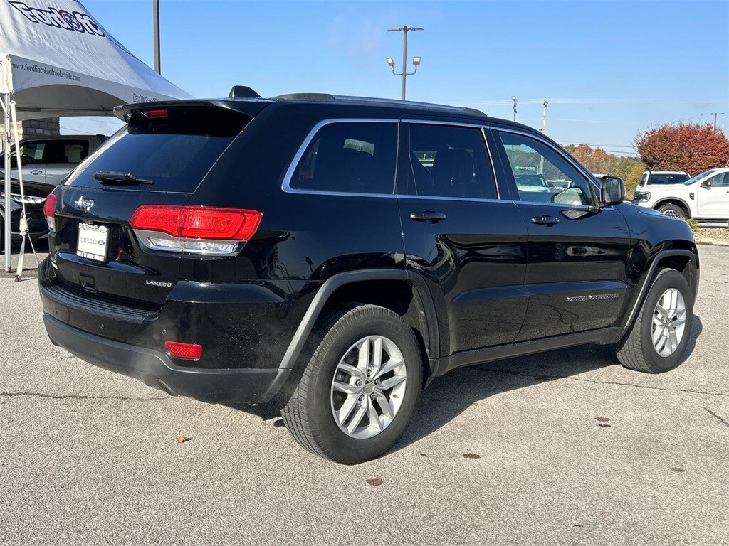 Used 2017 Jeep Grand Cherokee Laredo SUV