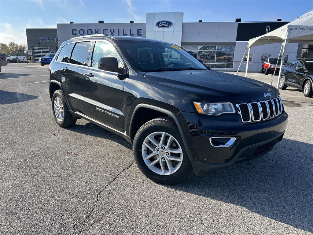 Used 2017 Jeep Grand Cherokee Laredo SUV