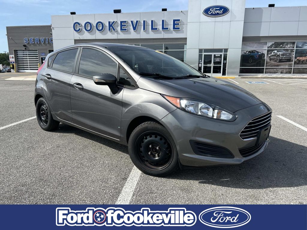 2014 Ford Fiesta SE Hatch's photo