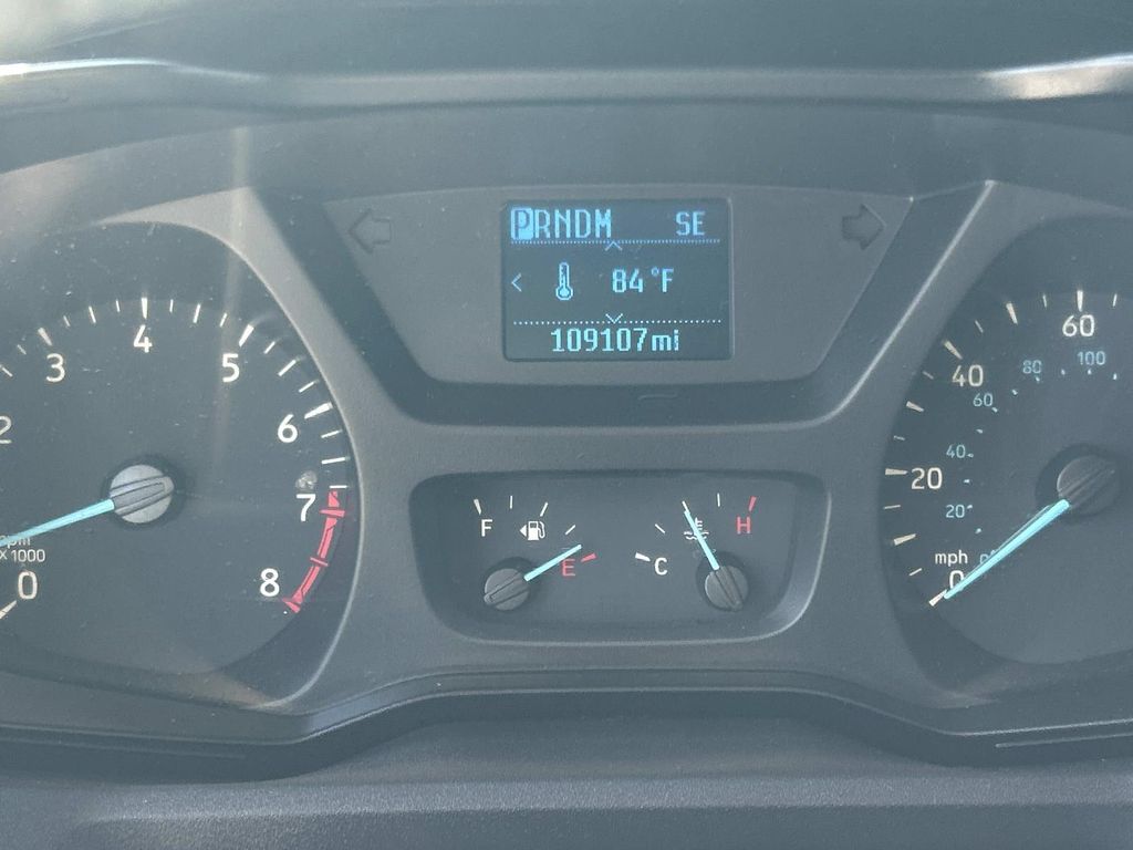2015 Ford Transit XLT - Photo 26