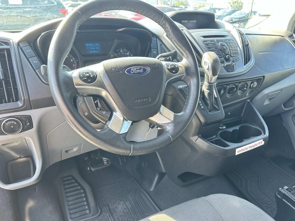 2015 Ford Transit XLT - Photo 11