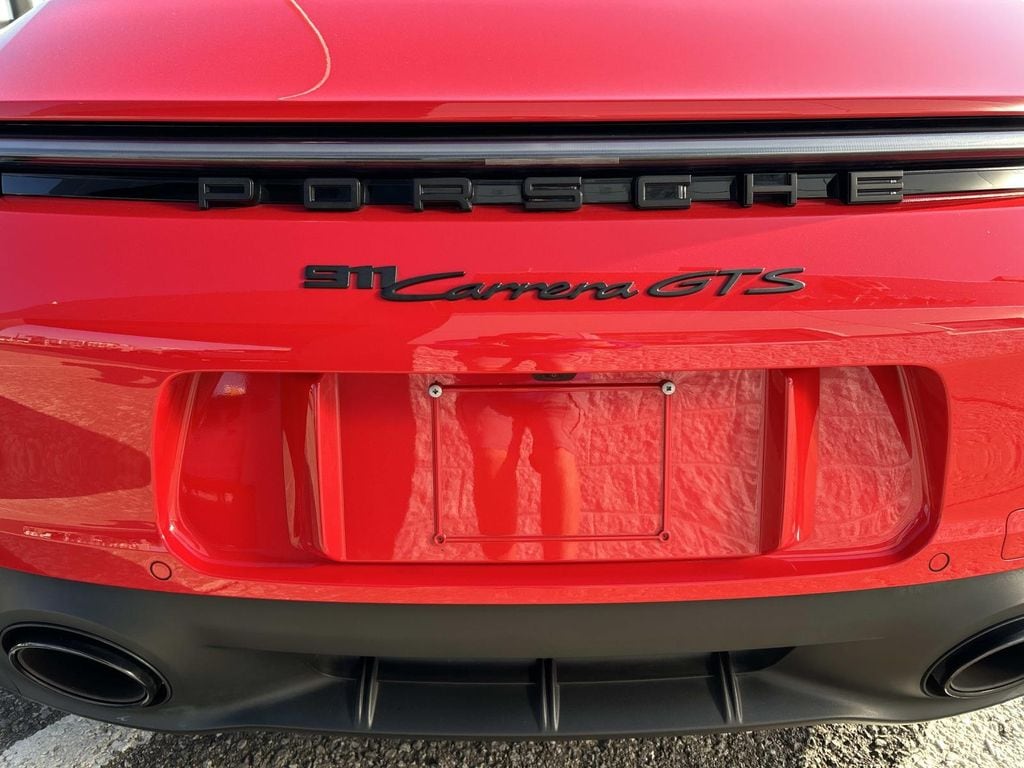 2024 Porsche 911 GTS - Photo 24