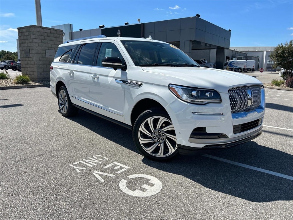 2024 Lincoln Navigator L Reserve