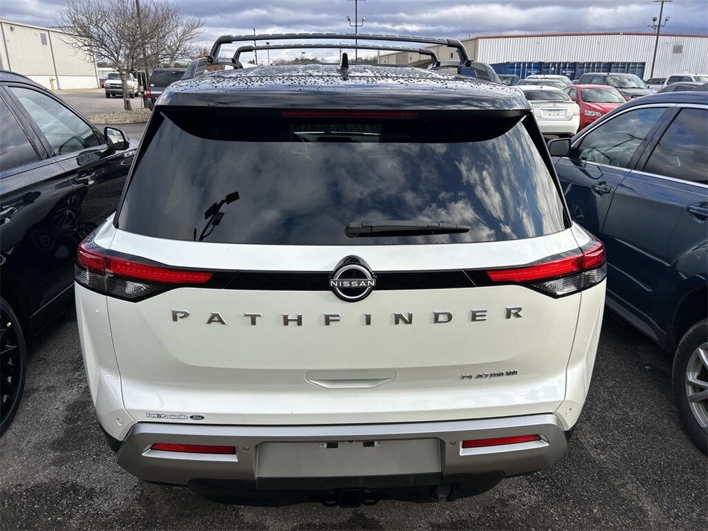 Used 2023 Nissan Pathfinder Platinum SUV