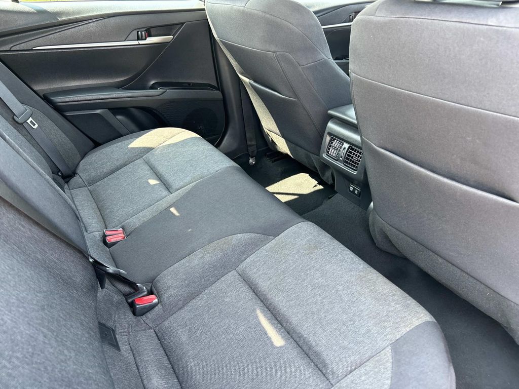 2025 Toyota Camry LE - Photo 16