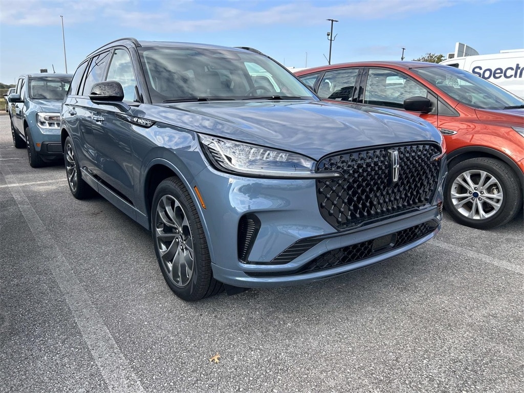 New 2026 Lincoln Aviator Premiere SUV