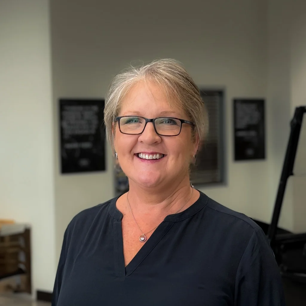 Staff member Noreen Ribbs from ID_6ea8e8dcbf2c