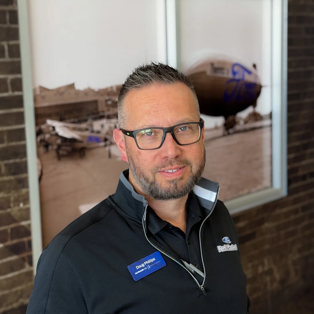 Staff member Doug Phillips from ID_0f6ba7dd6984