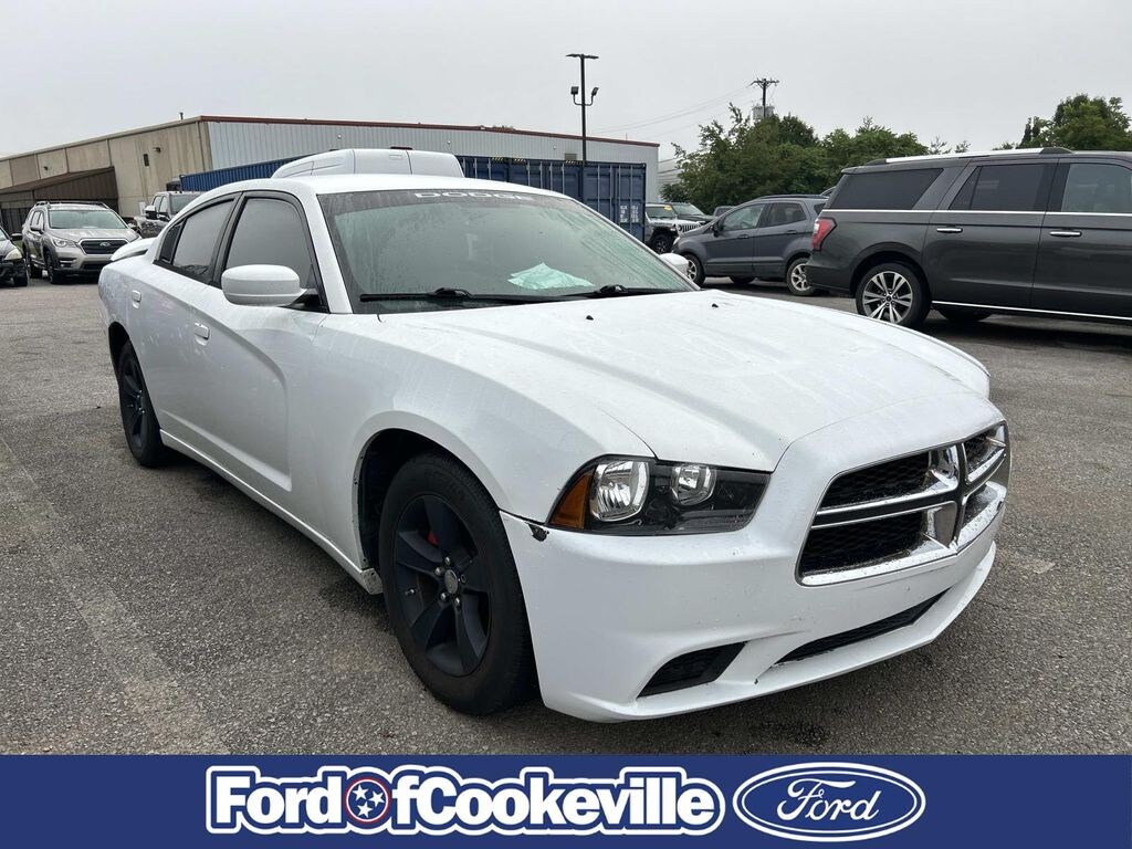 Used 2014 Dodge Charger SE Sedan