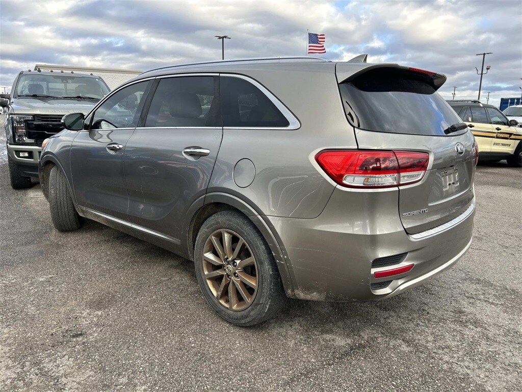 Used 2016 Kia Sorento SX Limited SUV