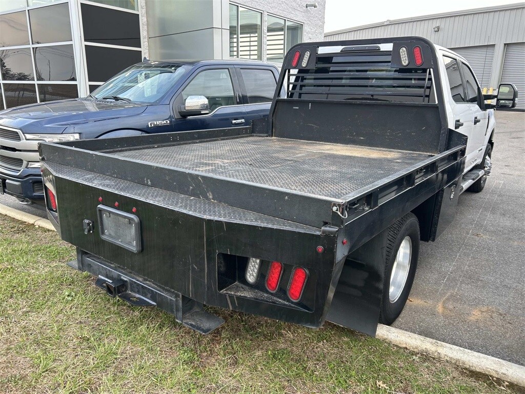 Used 2019 Ford F-350SD XLT Chassis