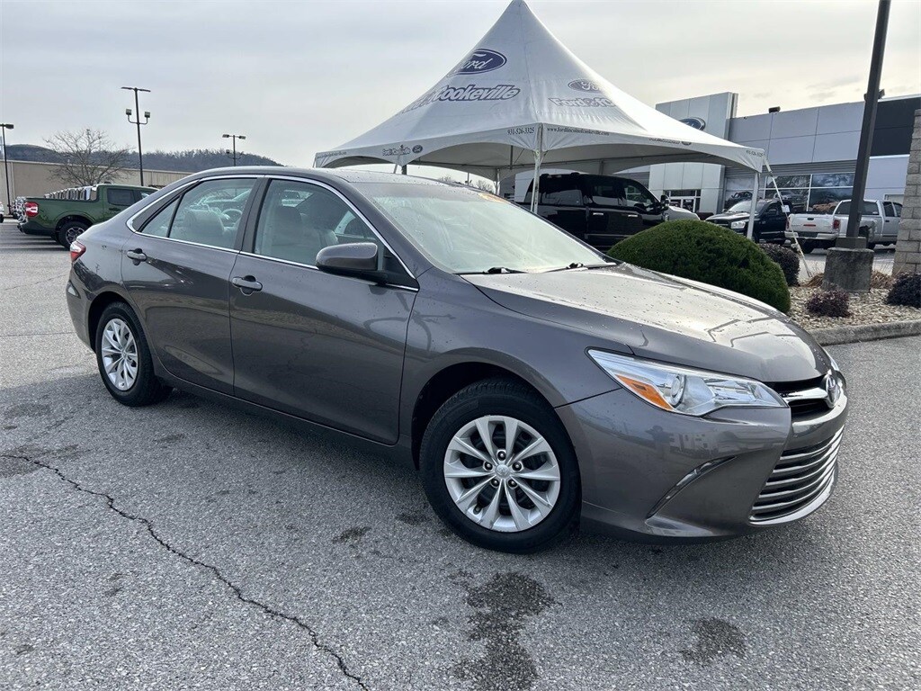 Used 2016 Toyota Camry LE Sedan