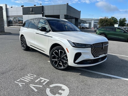 2025 Lincoln Nautilus Reserve SUV