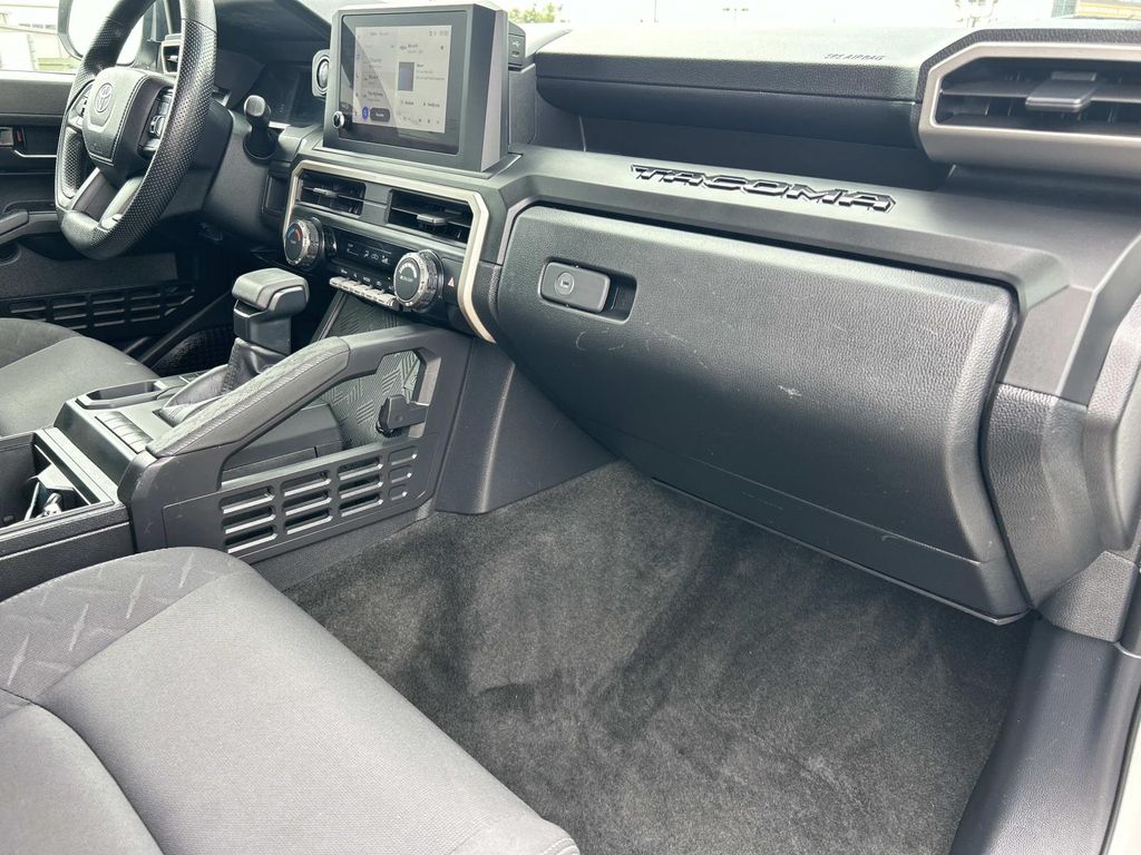 2024 Toyota Tacoma SR - Photo 16