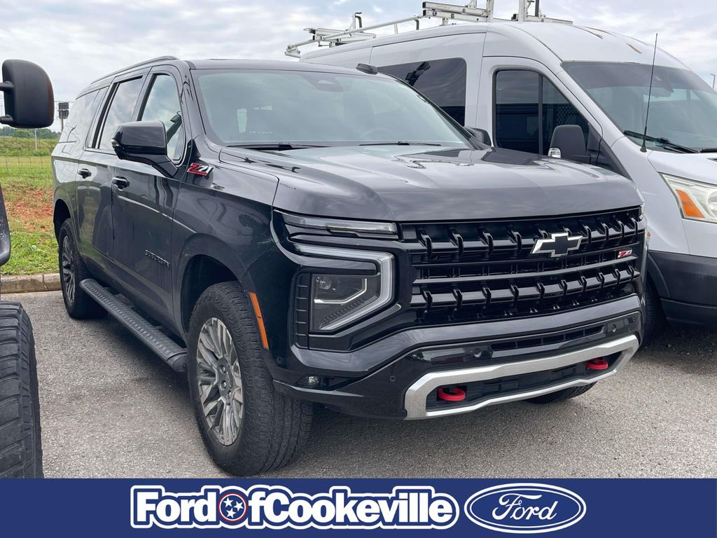 2025 Chevrolet Suburban Z71 4WD's photo