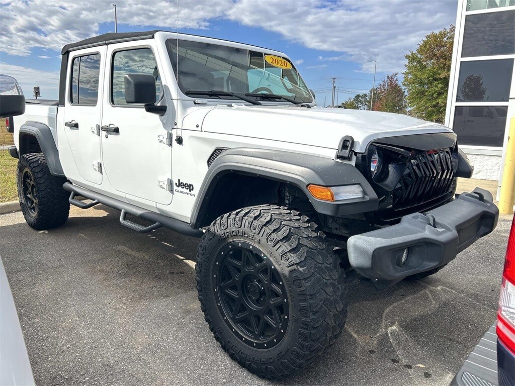 Used 2020 Jeep Gladiator Sport Truck