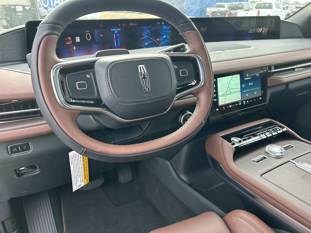 2026 Lincoln Navigator Reserve - Photo 13