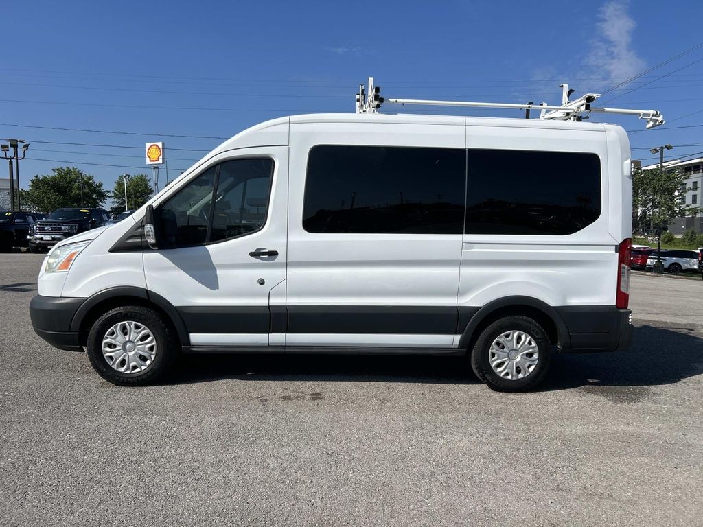 2015 Ford Transit XLT - Photo 7