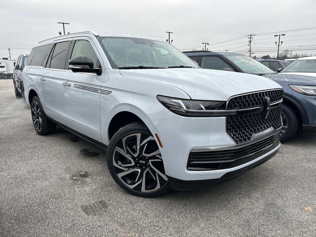 2026 Lincoln Navigator Reserve L - Photo 2