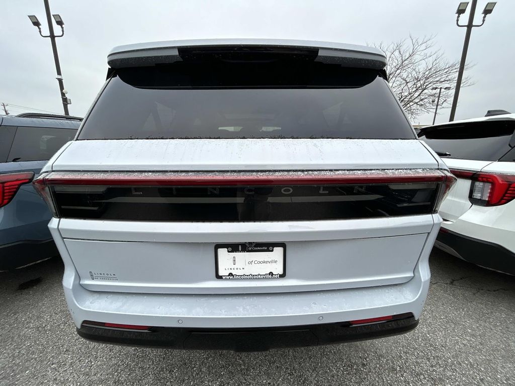 2026 Lincoln Navigator Reserve L - Photo 4
