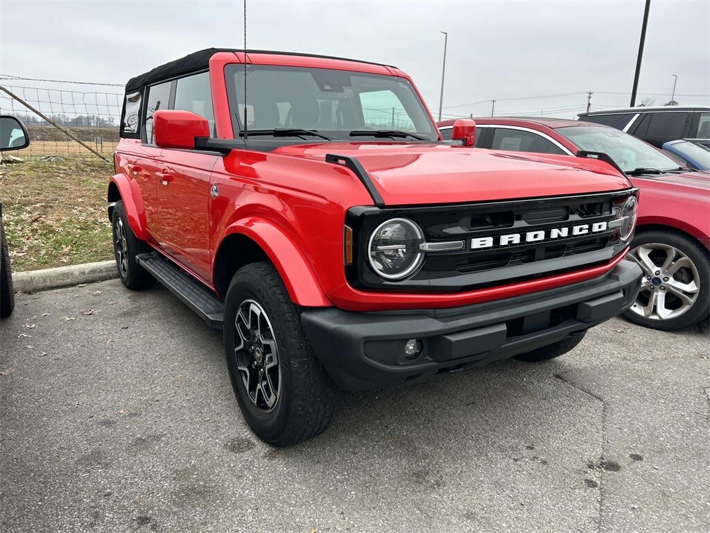 Used 2023 Ford Bronco Outer Banks SUV