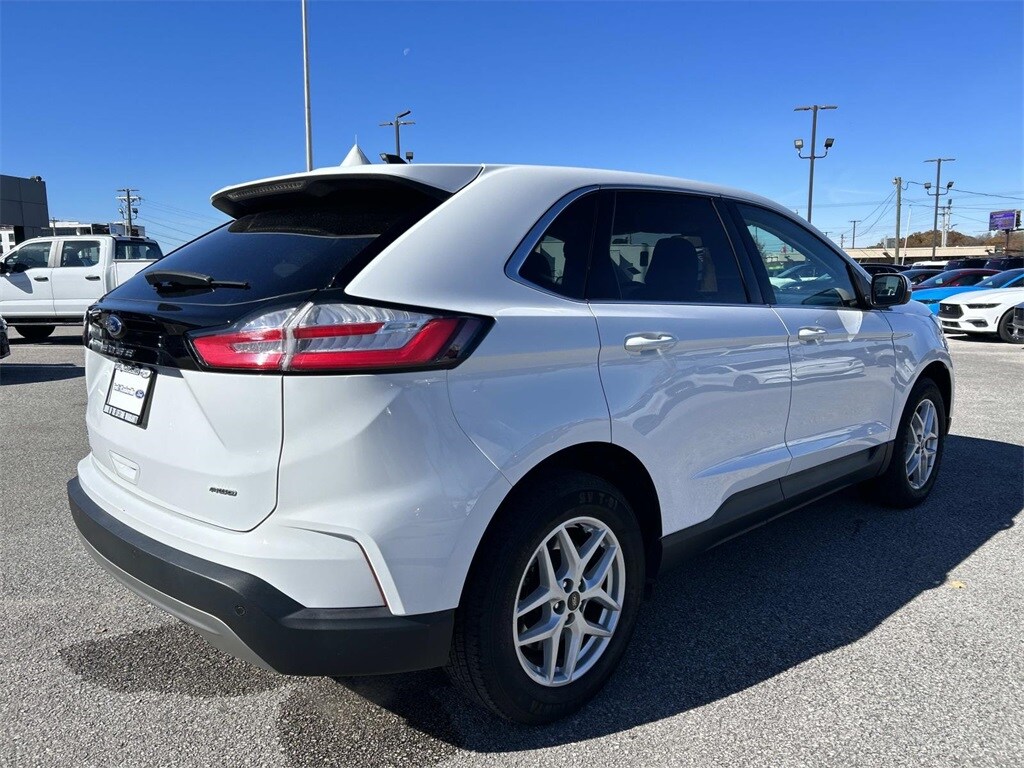 Used 2023 Ford Edge SEL SUV