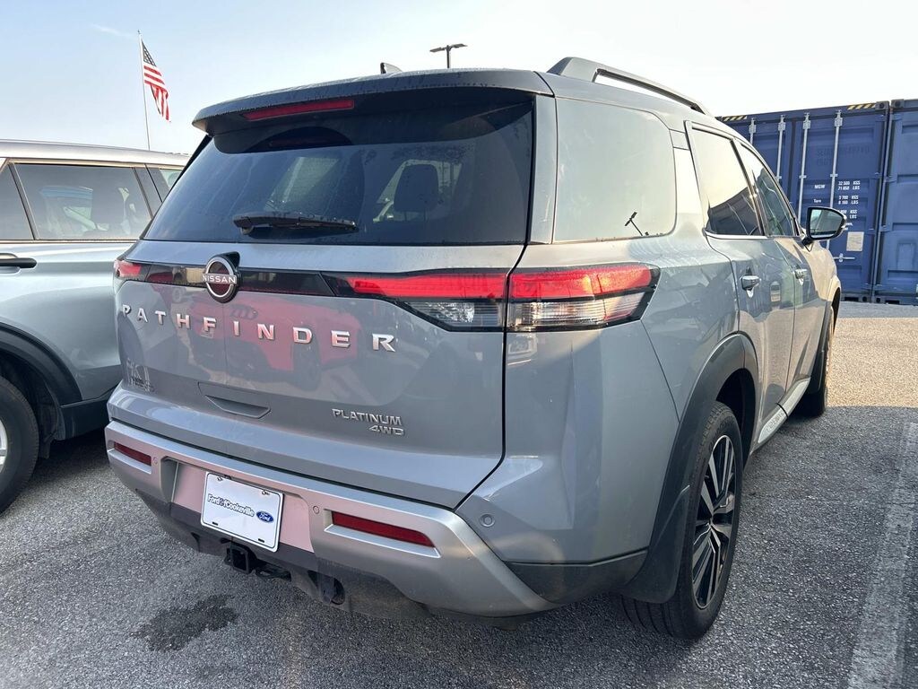 Used 2025 Nissan Pathfinder Platinum SUV