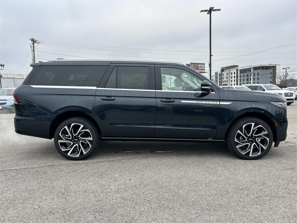 New 2026 Lincoln Navigator L Reserve SUV