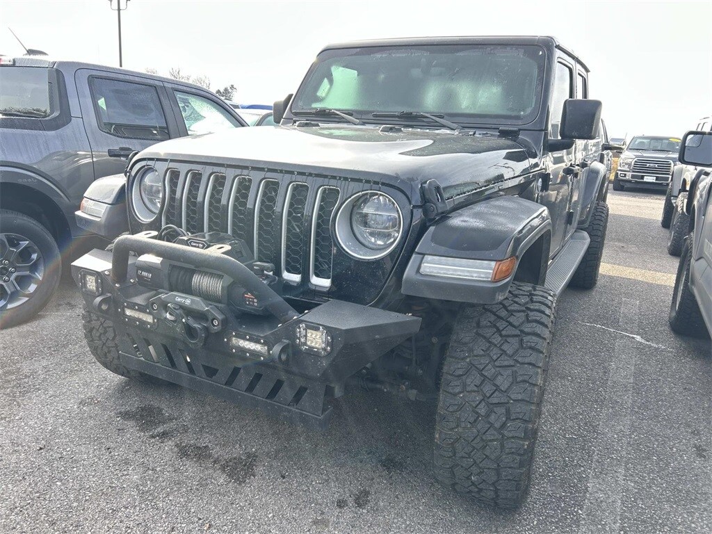 Used 2020 Jeep Gladiator Overland Truck