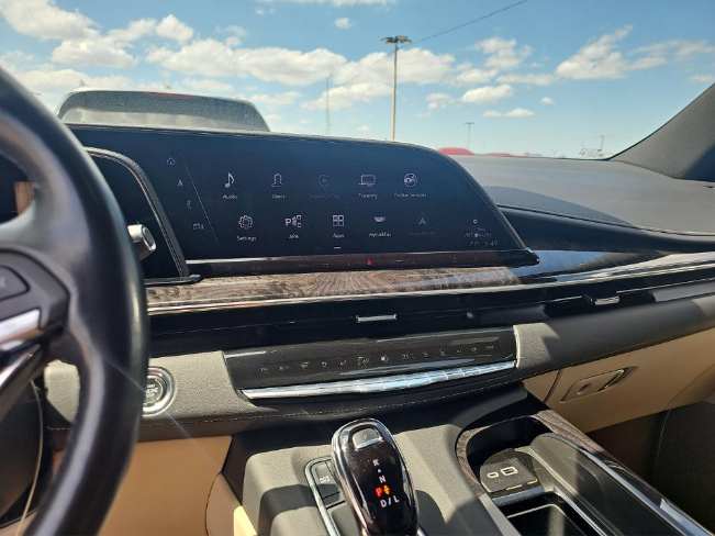 2023 CADILLAC Escalade Premium Luxury - 9