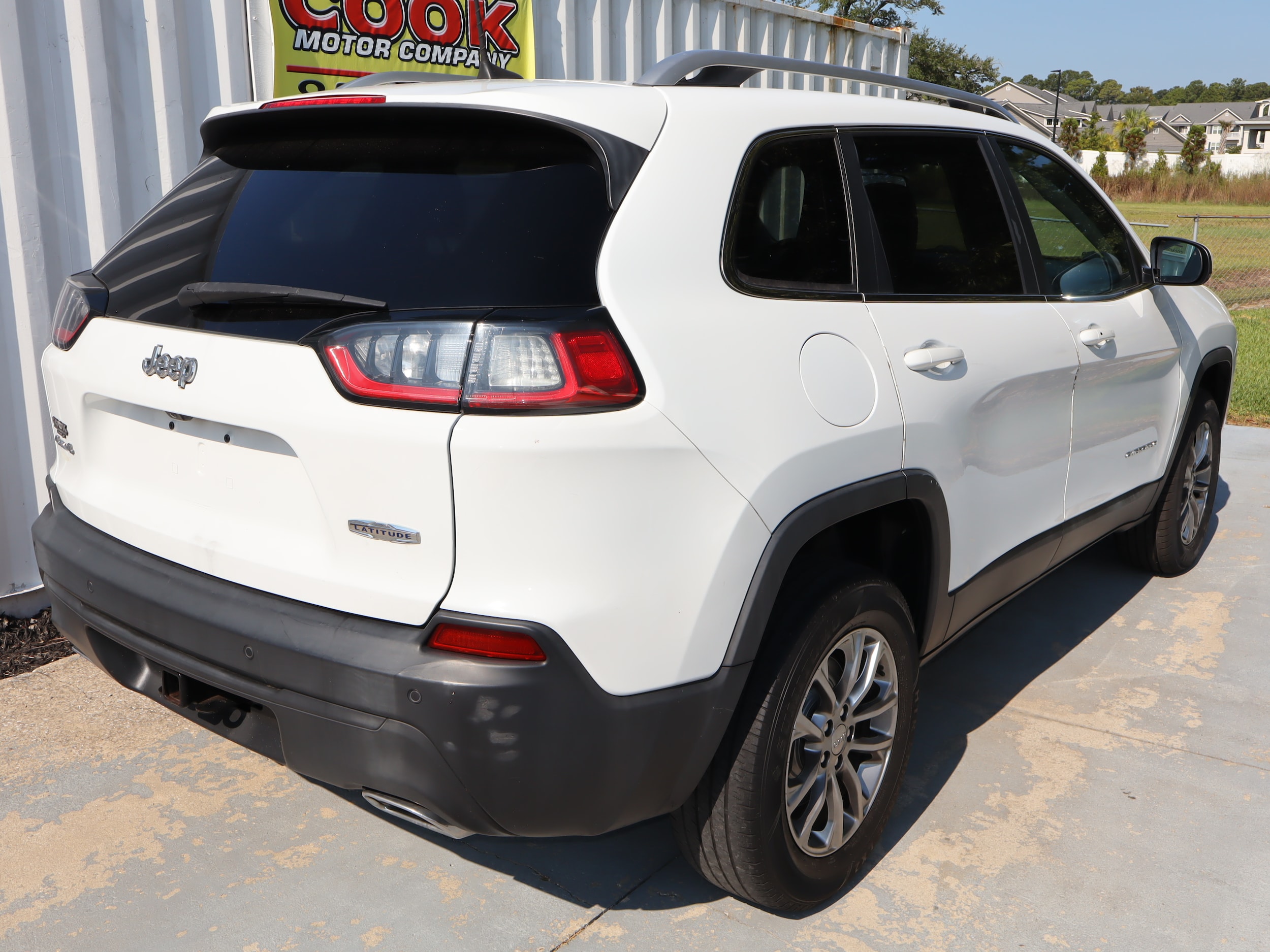 2019 Jeep Cherokee Latitude Plus - Photo 9