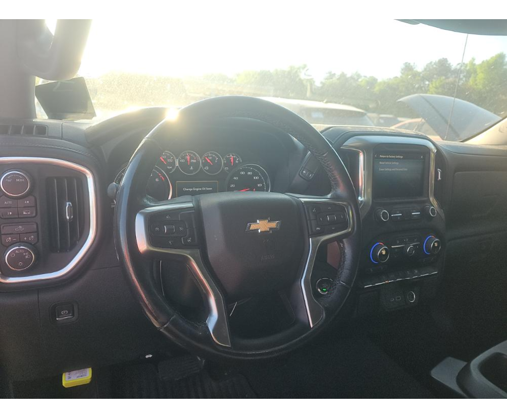 2021 Chevrolet Silverado 1500 LT CREW CAB 4X4 - 8