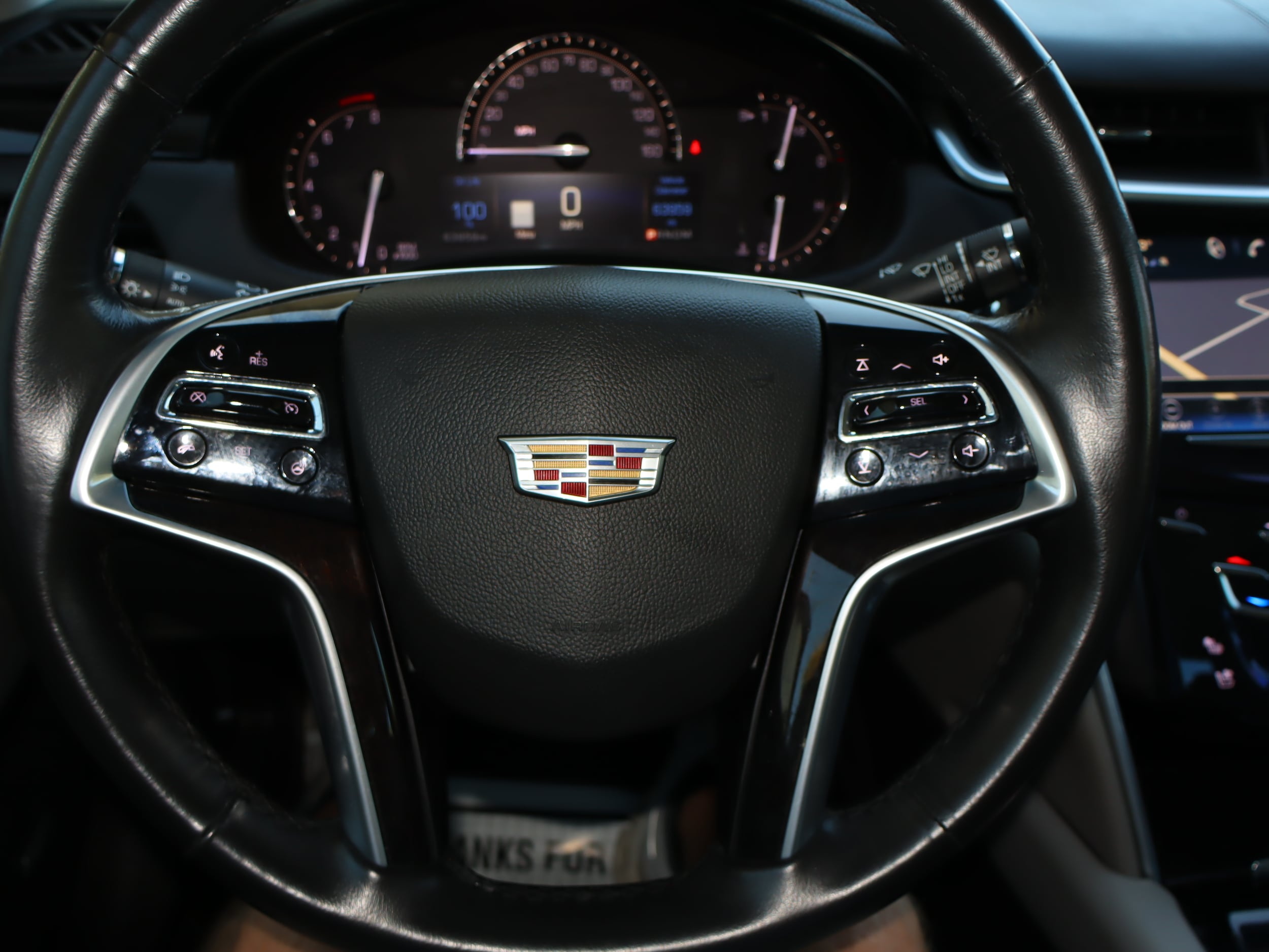 2017 CADILLAC XTS Luxury - 10