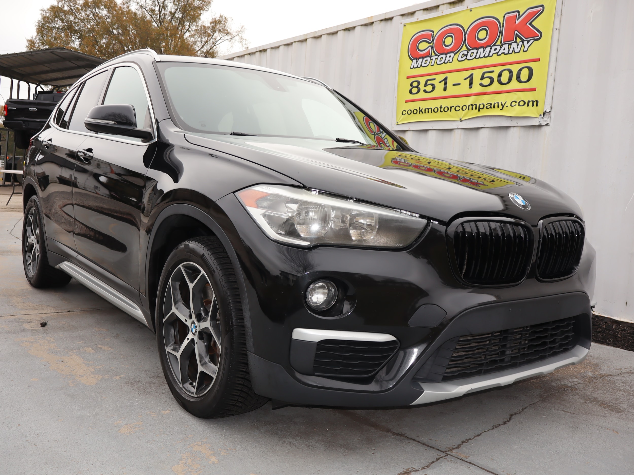 2018 BMW X1 xDrive28i - 3